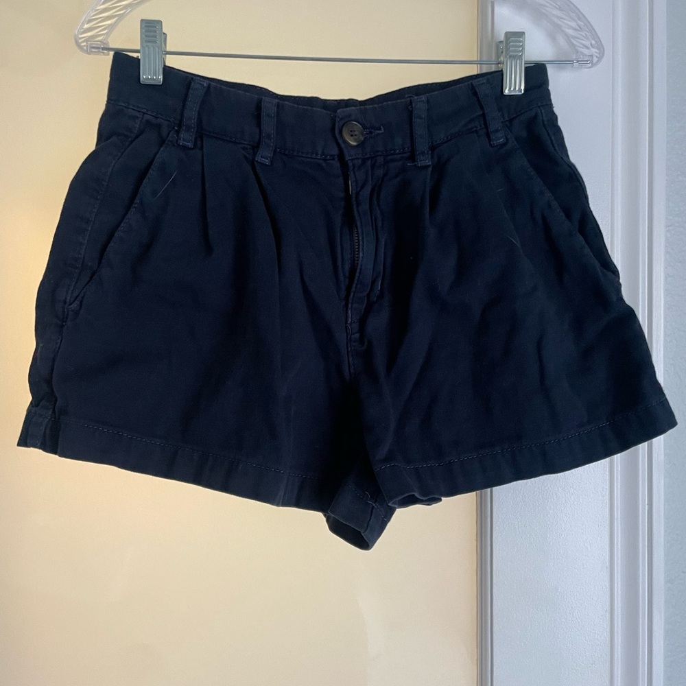 Free People Billy Chino Pleated navy blue Shorts Size 2